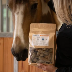découvrez les avantages des bonbons naturels pour chevaux en sac de 20 kg, idéaux pour une alimentation saine et équilibrée de votre cheval.